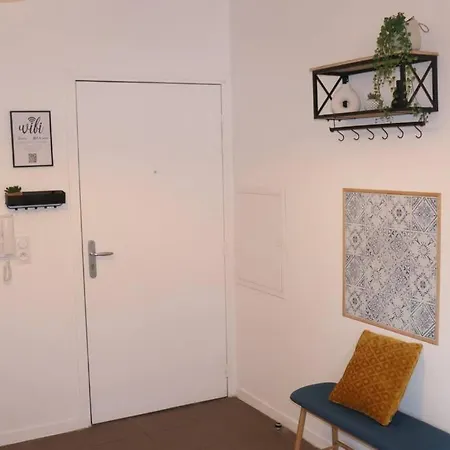 Appartamento Les Cèdres -tram A 50 Mètres, Bordeaux à 5 Minutes, Parking *